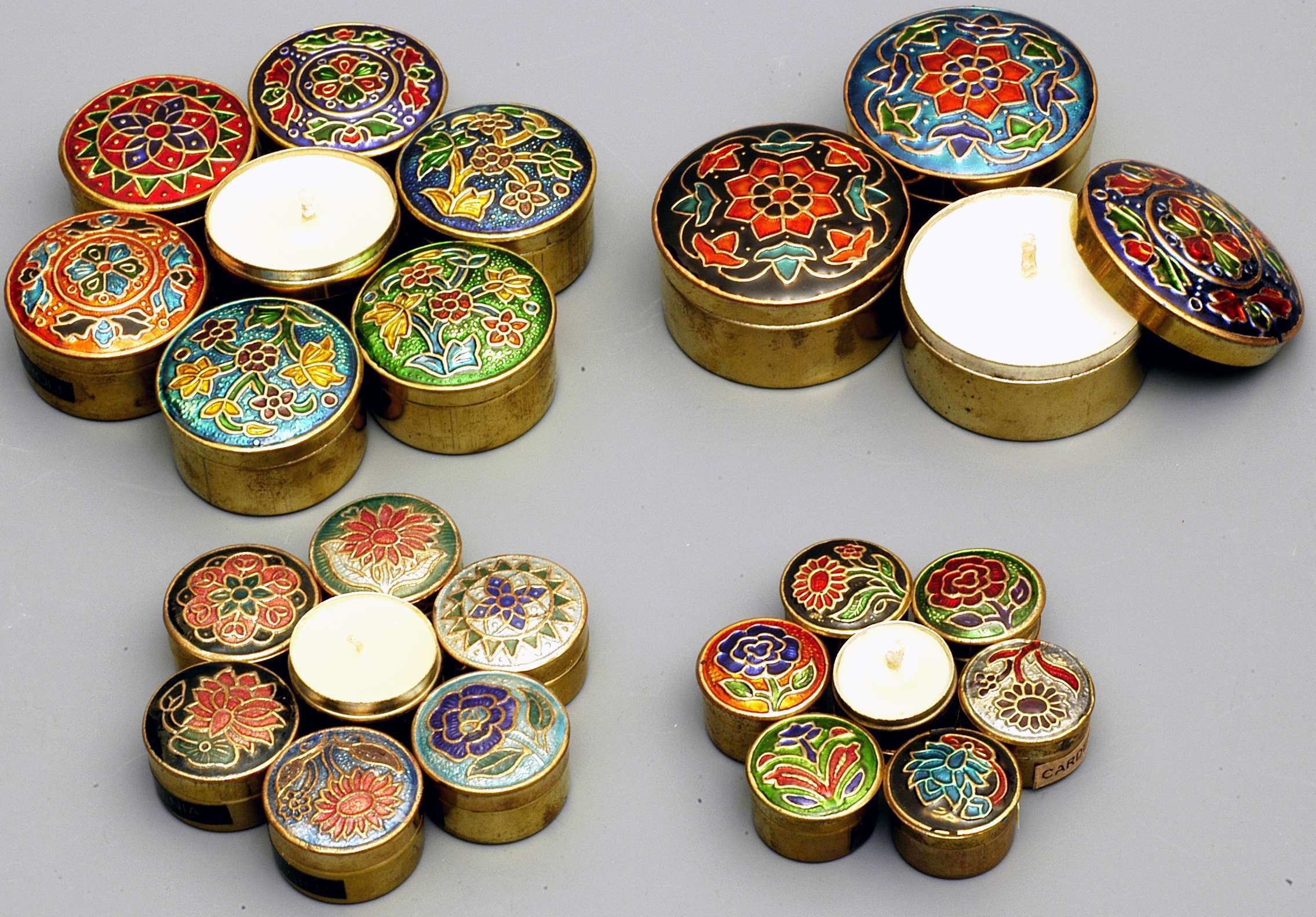 Song of India Perfumed Candles in Brass Jars Set of 7 Carolina Trading