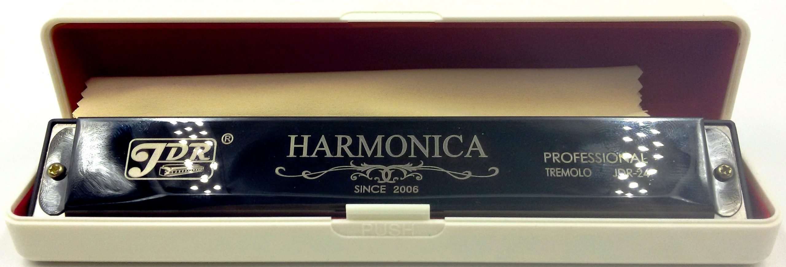 Harmonica White Carolina Trading