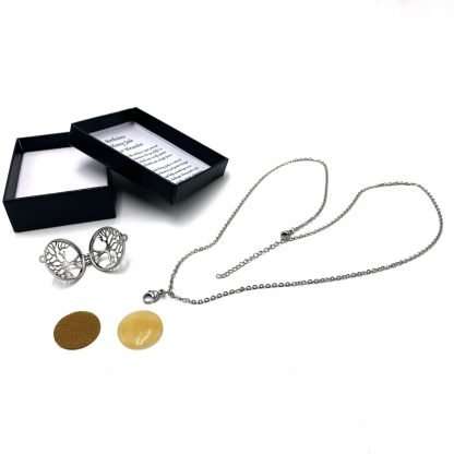 Honey Jade Nov Birthstone Necklace - Image 3
