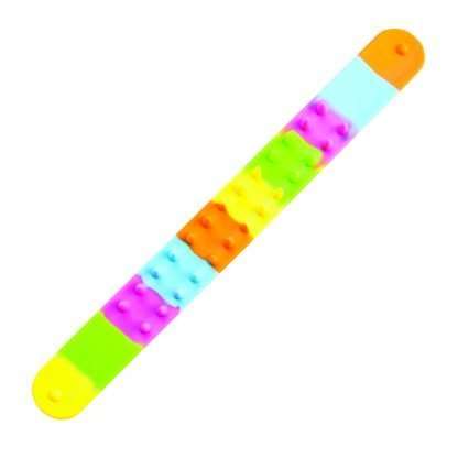 Rainbow Spiky Snap Bracelet - Image 4