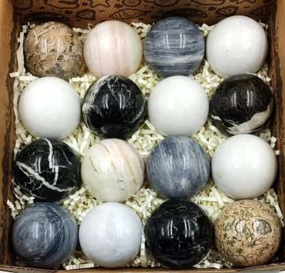 Onyx Sphere Display - Image 2
