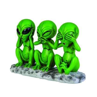 3 Wise Aliens - Image 3