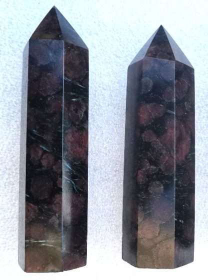 Garnet Point PER KG